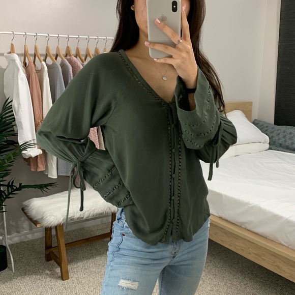 SOLD OUT Olive Green Peasant Blouse - Picture 4 of 7